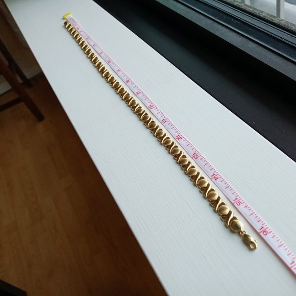 14K Yellow Gold Fine XOXO Collar Necklace, 18.36 grams - Picture 10 of 13